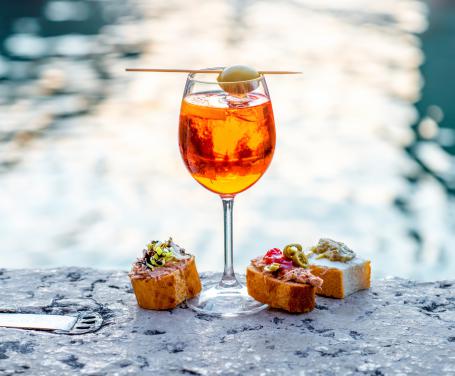 It's Aperitivo Time!