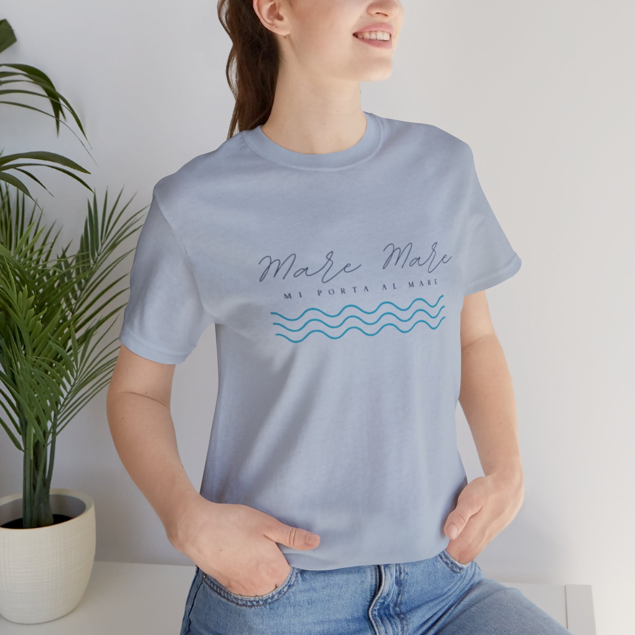 Italian Branded Summer Essential Jersey Short Sleeve Tee with Italian slogan: Mare Mare