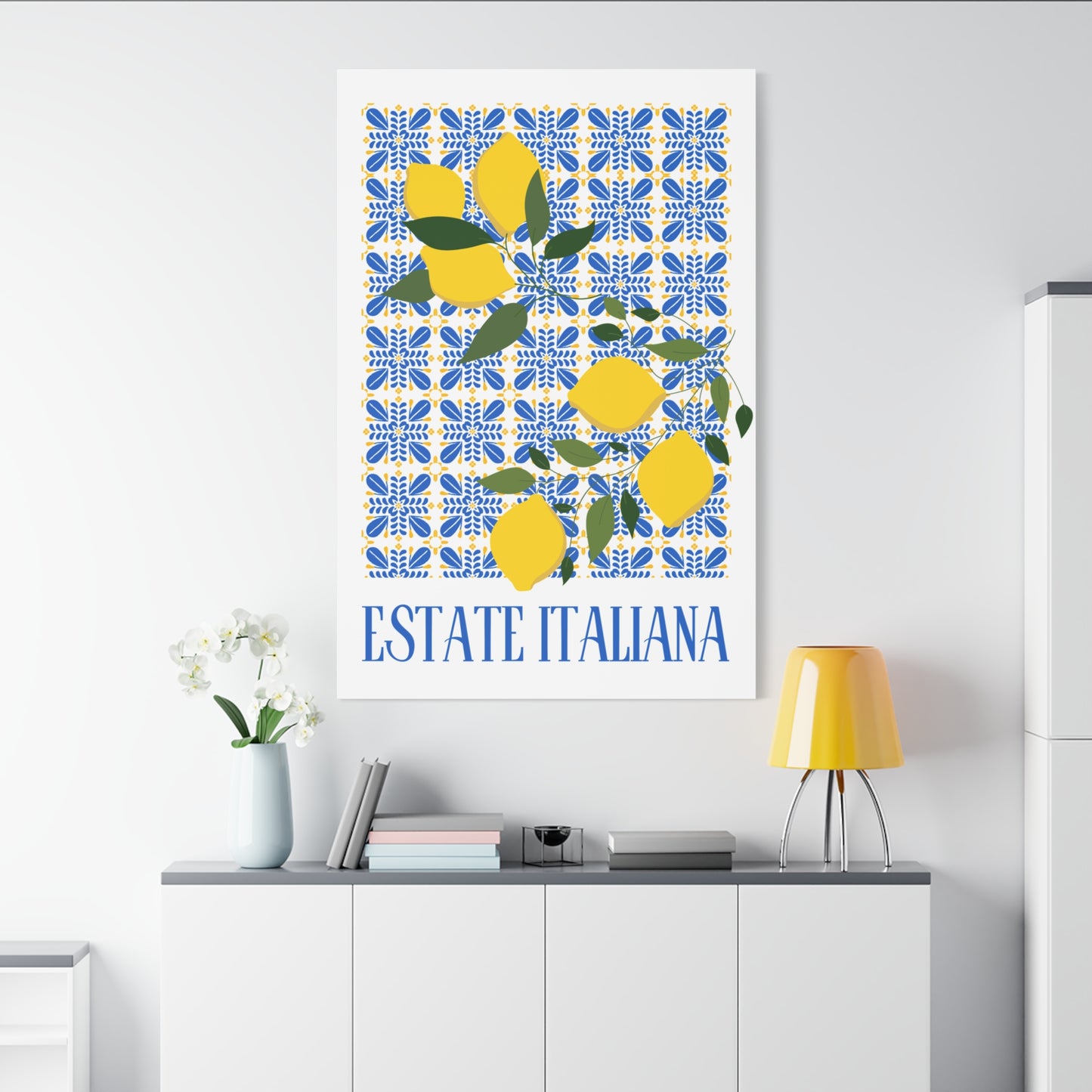 Estate Italiana – Italienischer Sommer – Leinwanddruck – mit dekorativen Zitronen und Majolika-Fliesen – Dekorative Wanddekoration