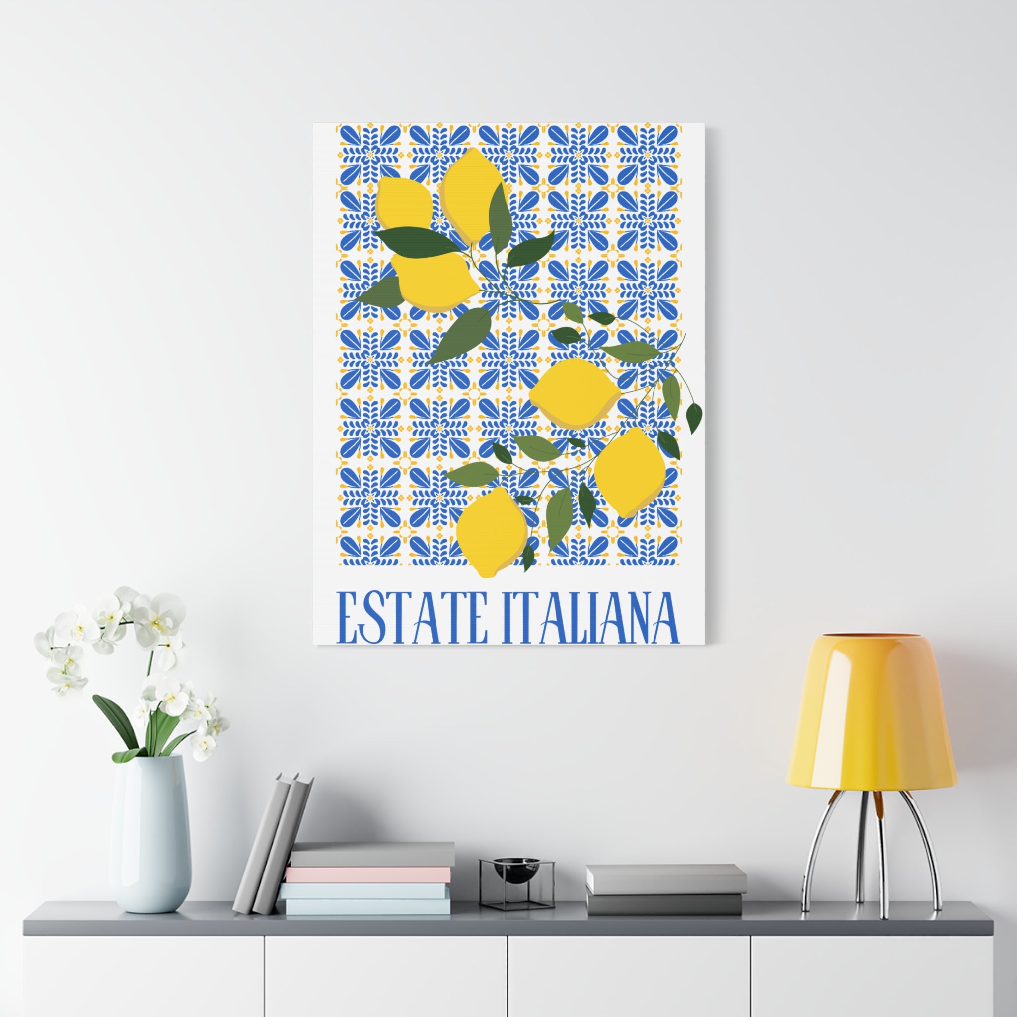 Estate Italiana – Italienischer Sommer – Leinwanddruck – mit dekorativen Zitronen und Majolika-Fliesen – Dekorative Wanddekoration