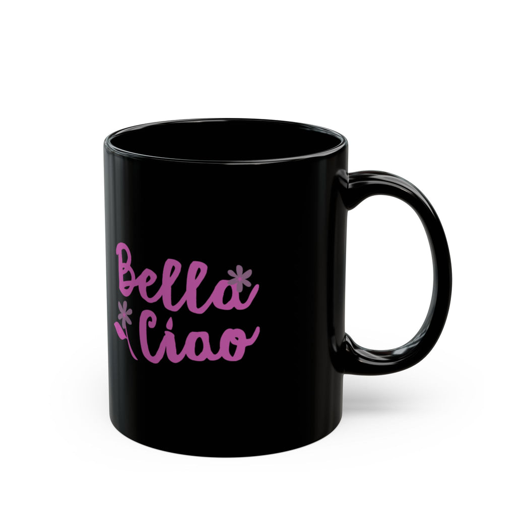 Schwarzer Becher mit italienischem Bella Ciao-Motiv