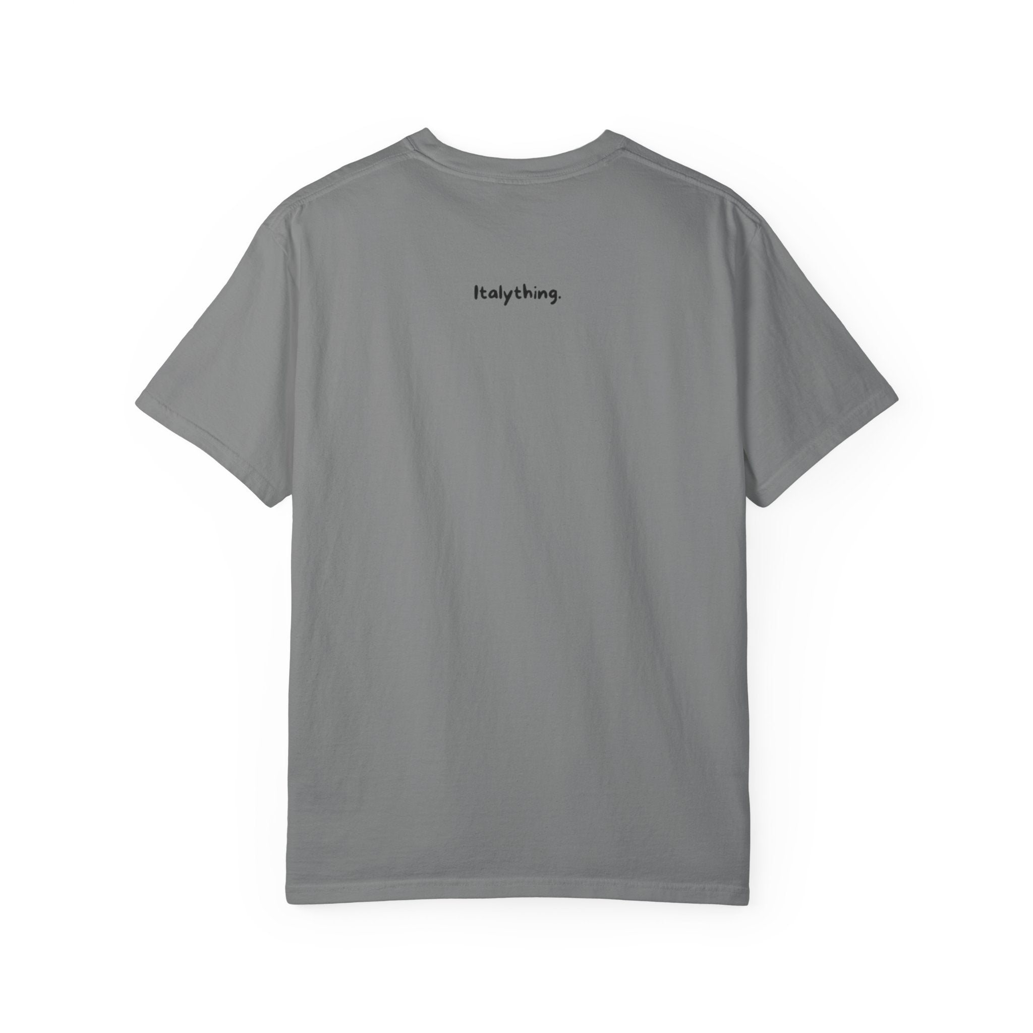 Che Figata! Graphic T-Shirt — Italian for "Awesome"