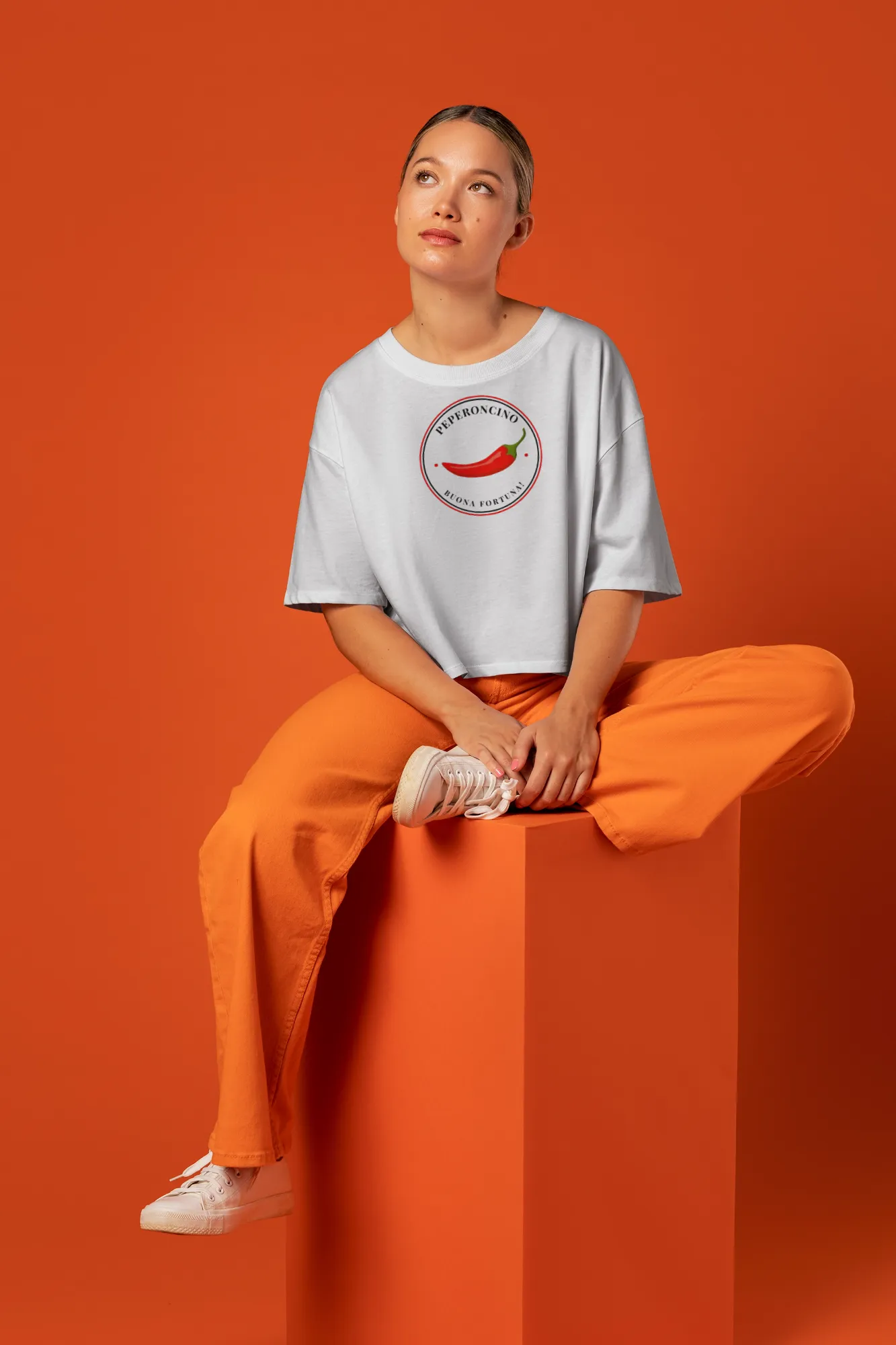 Oversized heavyweight t-shirt - with Peperoncino Design for Good Fortune!