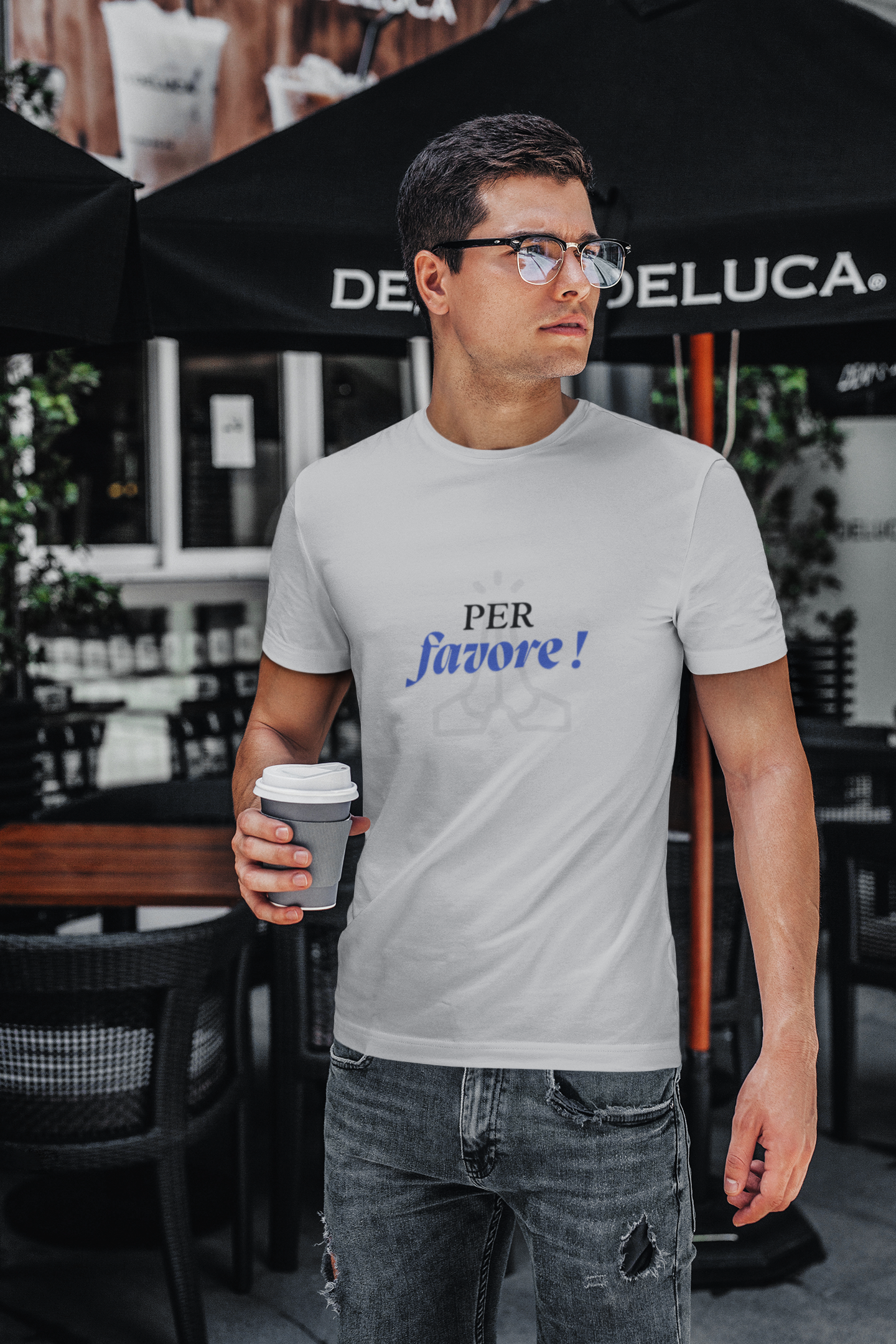 Unisex-T-Shirt im Used-Look – Design „PER favore!“ für lässig-elegante Vibes