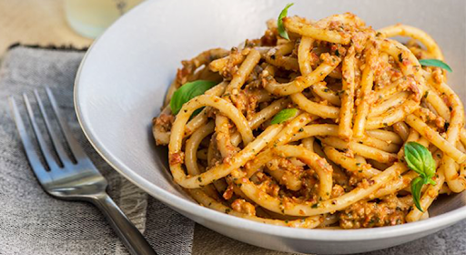 Schürze aus Bio-Baumwolle – mit Rezept für Pesto alla Trapanese