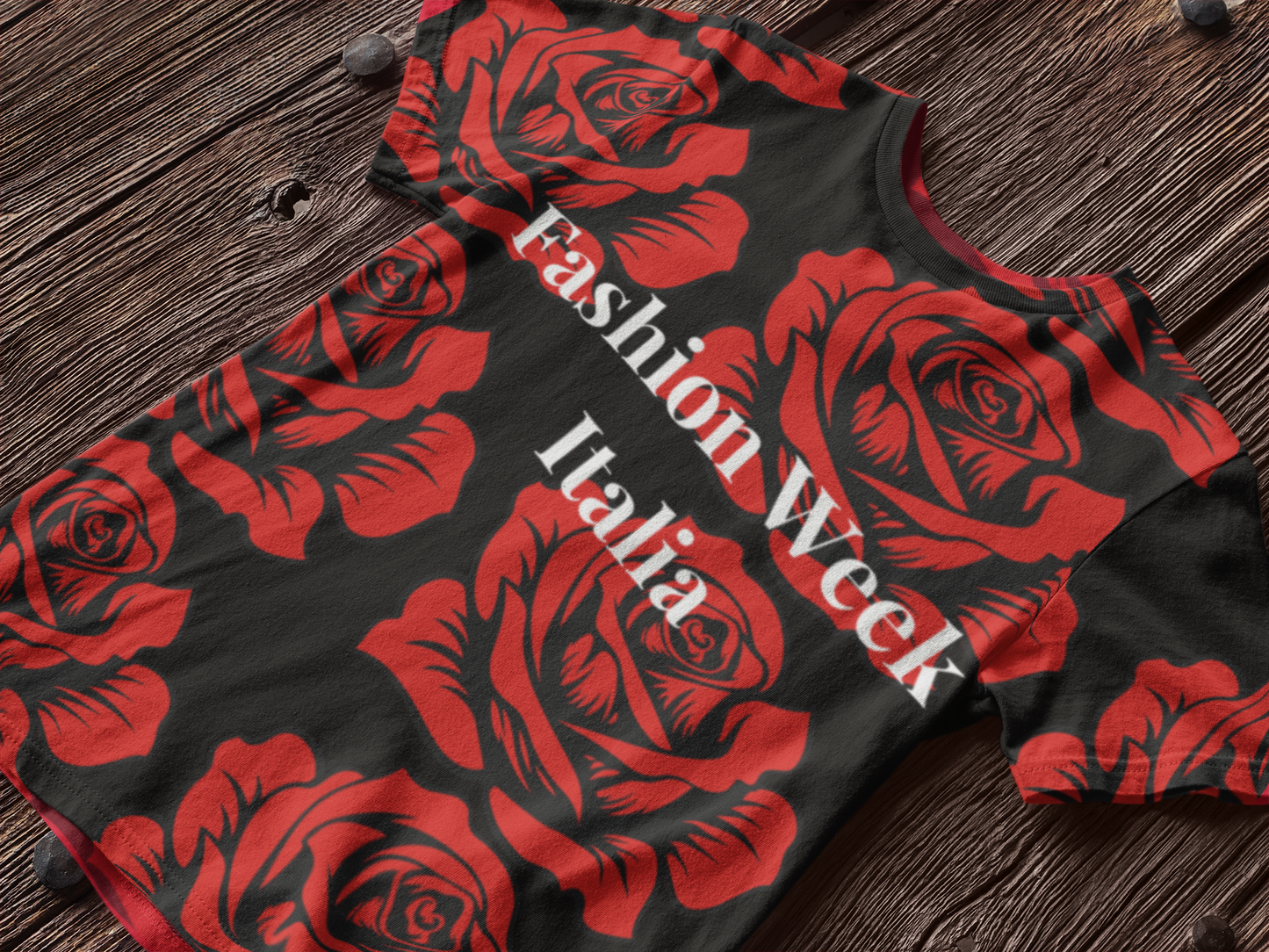 Damen-T-Shirt mit Rosenmotiv und kurzen Ärmeln, Fashion Week Italia